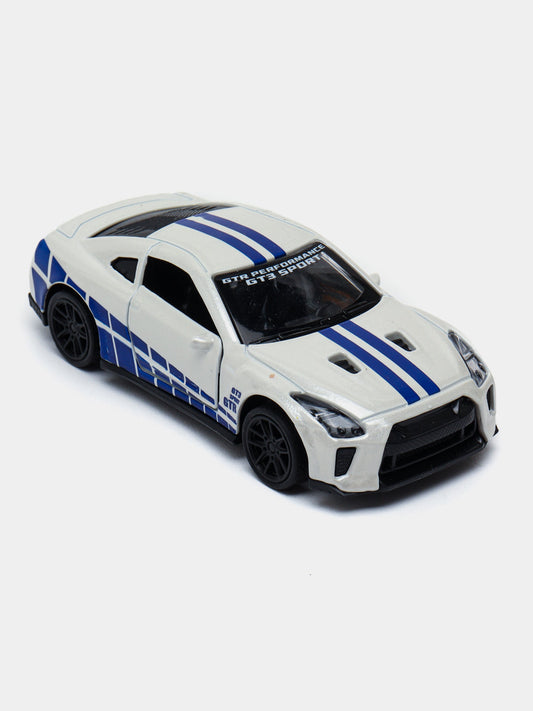 Nissan GTR R35 1:43 Diecast Car with Design