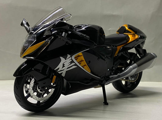2022 Suzuki Hayabusa bike 1/12 scale bike model