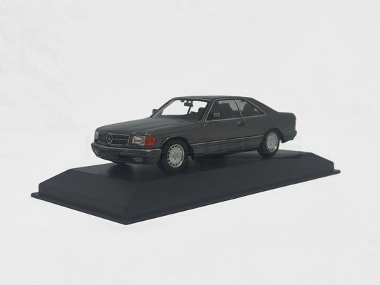 Mercedes Benz 560 SEC C126 1980 Grey Met 1:43 scale model car - Minichamps