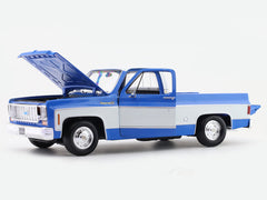 1974 Chevrolet Cheyenne Super C-10 blue 1:18 licensed diecast scale model collectible