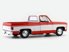 1974 Chevrolet Cheyenne Super C-10 red 1:18 licensed diecast scale model collectible