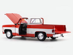 1974 Chevrolet Cheyenne Super C-10 red 1:18 licensed diecast scale model collectible