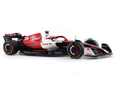 Broken Packaging : 2022 Alfa-Romeo C42 #24 Zhou Guanyu 1:18 Solido diecast scale model car collectible