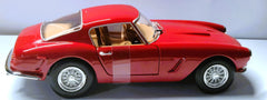 Ferrari GT Berlinetta Passo Corto 1/24 Diecast Model Car by