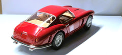 Ferrari GT Berlinetta Passo Corto 1/24 Diecast Model Car by