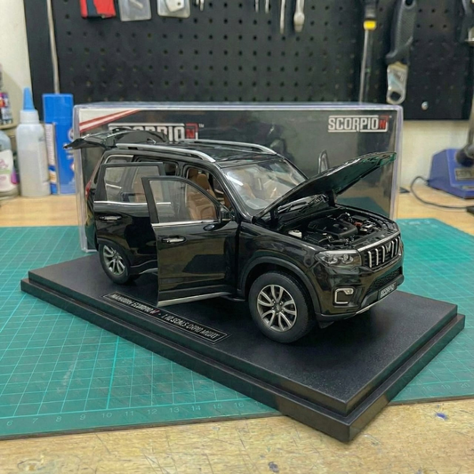 New Scorpio N Diecast Model Black Color (1:18 Scale)