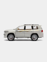 Toyota LAND CRUISER WHITE 1:24 Scale