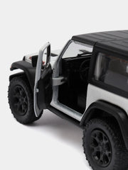 2018 Jeep Wrangler Rubicon 4x4 with Top 1:34 Scale Model
