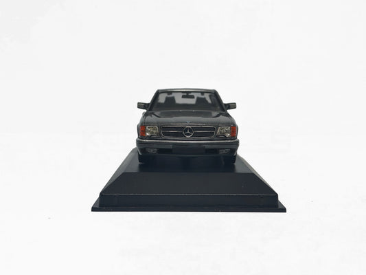 Mercedes Benz 560 SEC C126 1980 Grey Met 1:43 scale model car - Minichamps