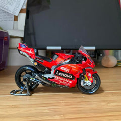 MotoGP Ducati Lenovo Team 2024 Francesco Bagnaia 1 - 1/18